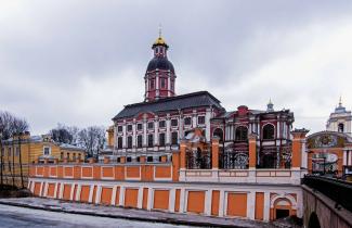 Благовещенская церковь Александро-Невской Лавры
